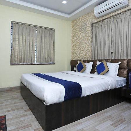 Oyo 7790 Hotel Royal Height Calcutta  Esterno foto