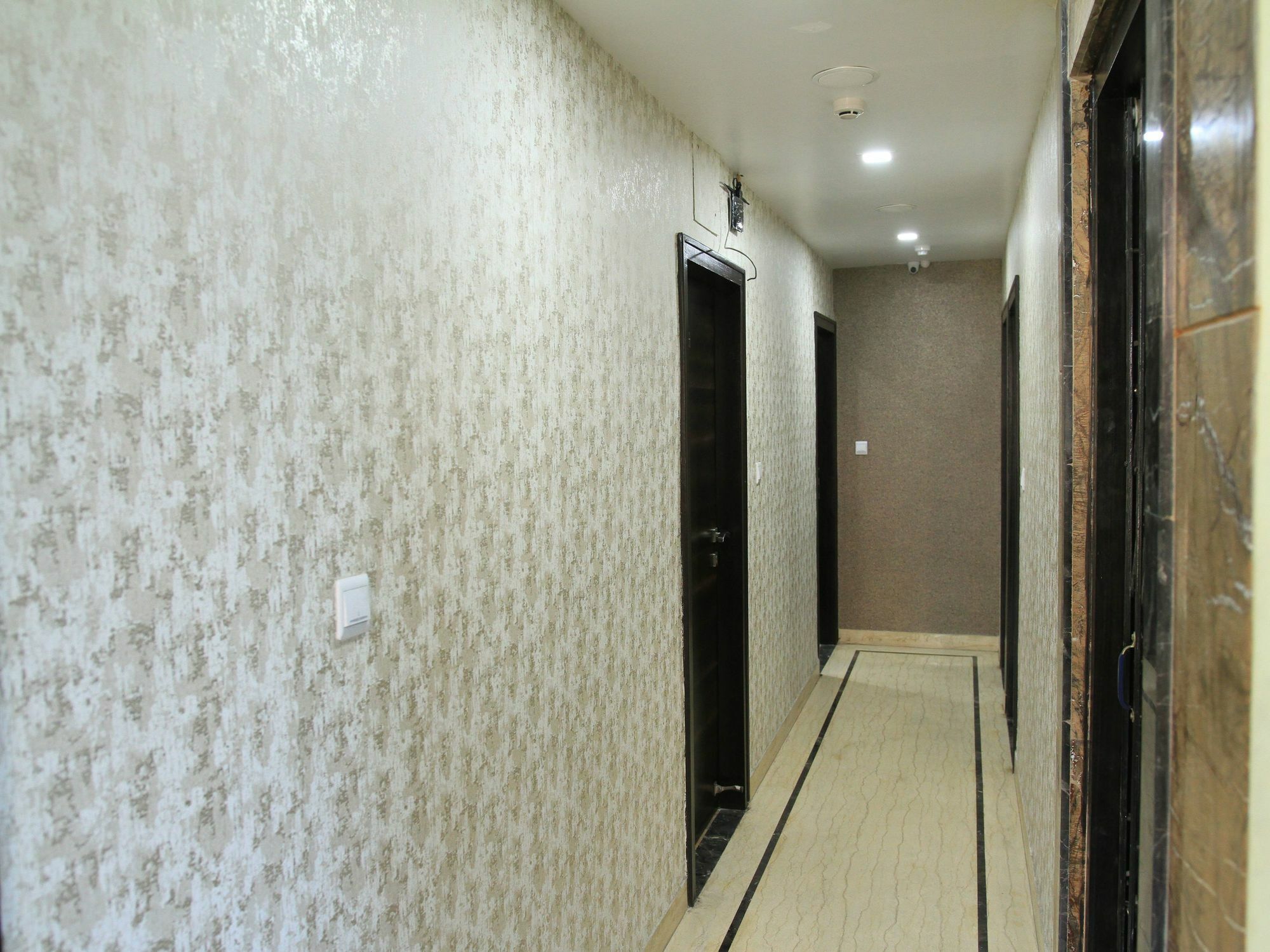 Oyo 7790 Hotel Royal Height Calcutta  Esterno foto